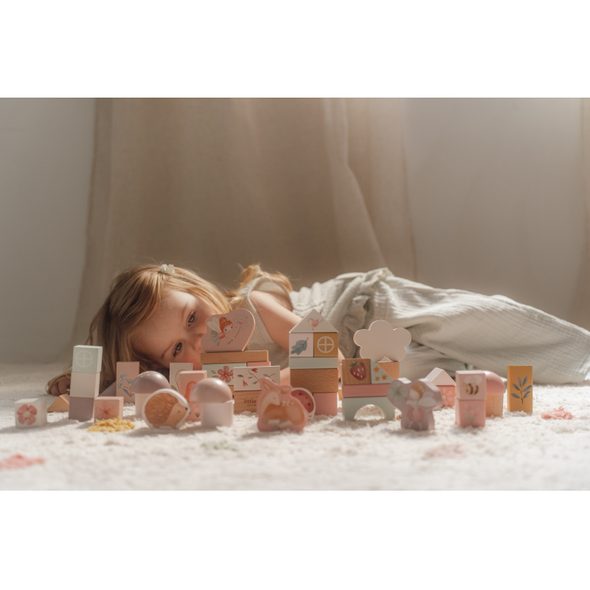 LITTLE DUTCH KOSTKY DŘEVĚNÉ 50 KS V TUBĚ FAIRY GARDEN - KOSTKY - PRO DĚTI