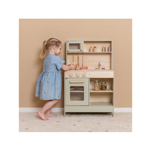 LITTLE DUTCH KUCHYŇKA DŘEVĚNÁ MINT S MIKROVLNKOU - JAKO MAMINKA - PRO DĚTI