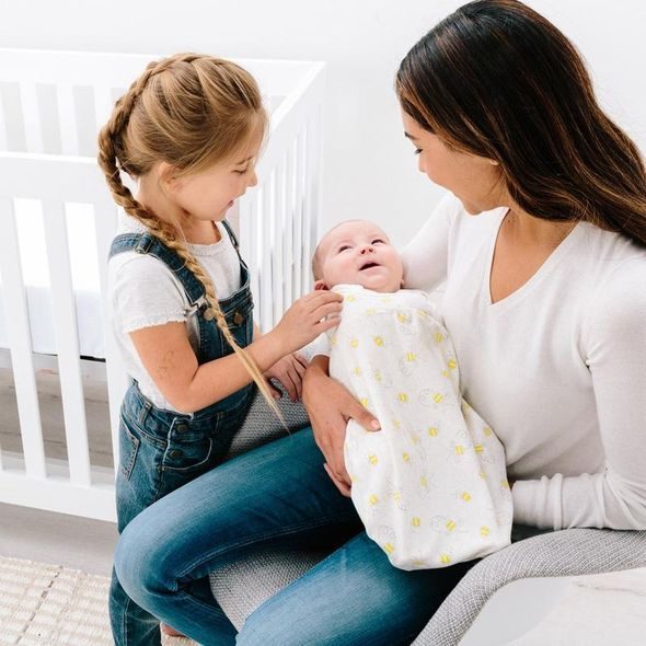 ERGOBABY ZAVINOVAČKA ORIGINAL TOG 0.5 - BEE HAPPY - ZAVINOVAČKY - SPINKÁNÍ