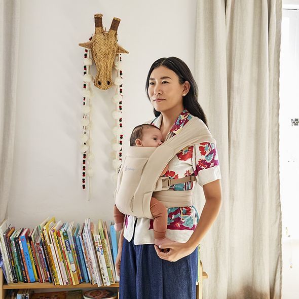 ERGOBABY NOSÍTKO EMBRACE - SOFT AIR MESH - SOFT CREAM - ERGONOMICKÁ NOSÍTKA - NOŠENÍ & SPORT