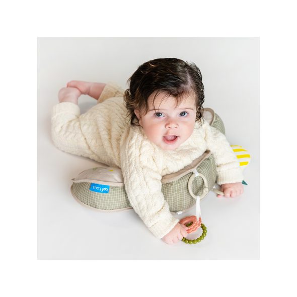 TAF TOYS POLŠTÁŘEK PRO HRU NA BŘÍŠKU PANDA - HRA NA BŘÍŠKU - PRO DĚTI