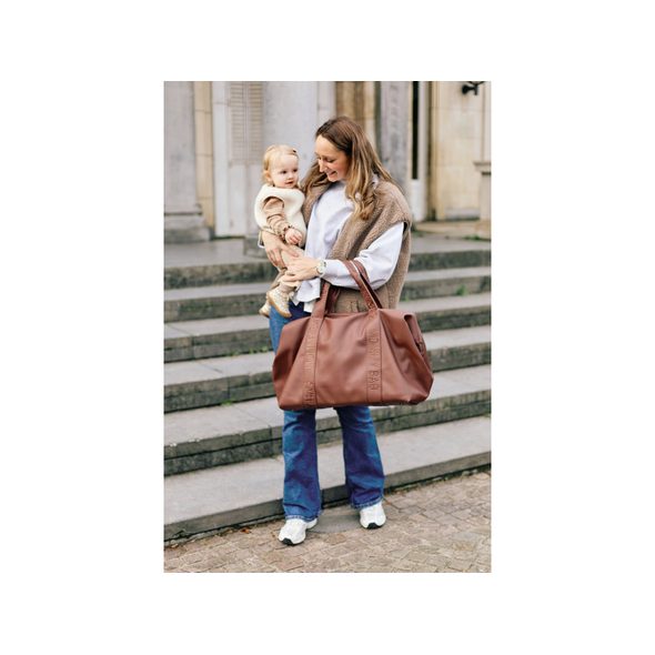CHILDHOME PŘEBALOVACÍ TAŠKA MOMMY BAG SIGNATURE VEGAN LEATHER DARK BROWN - PŘEBALOVACÍ TAŠKY - KOČÁRKY A PŘÍSLUŠENSTVÍ
