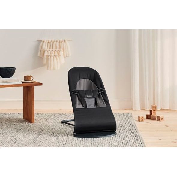 BABYBJORN LEHÁTKO BABYBJÖRN BALANCE SOFT WOVEN BLACK/DARK GREY - LEHÁTKA A HOUPADLA - SPINKÁNÍ
