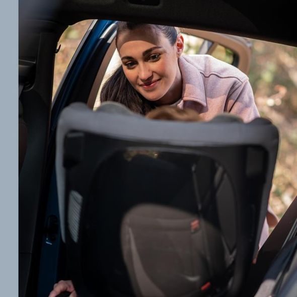 AUTOSEDAČKA INGLESINA COPERNICO I-SIZE 40-145 CM 2024 STONE GREY - AUTOSEDAČKY 0-36KG - AUTOSEDAČKY A PŘÍSLUŠENSTVÍ