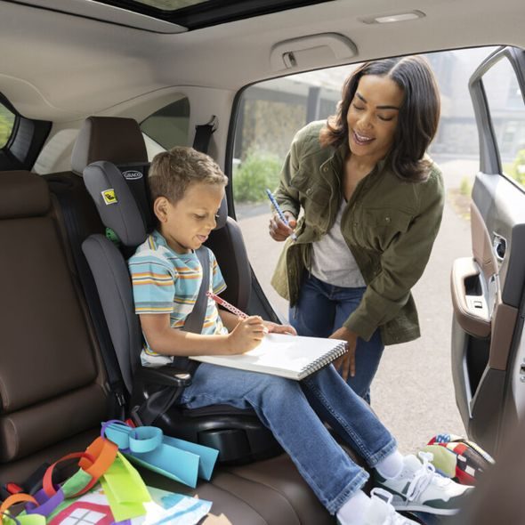 GRACO JUNIOR MAXI™ R129 MIDNIGHT - AUTOSEDAČKY 15-36KG - AUTOSEDAČKY A PŘÍSLUŠENSTVÍ