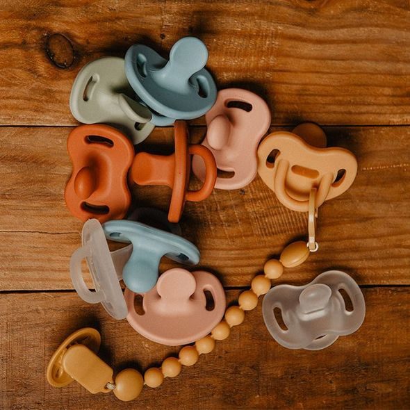 SUAVINEX ŠIDÍTKO ANATOMICKÉ SILIKON 6-18M SX PRO - ŠIDÍTKA A DOPLŇKY - KRMENÍ