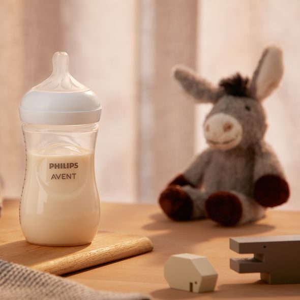PHILIPS AVENT LÁHEV NATURAL RESPONSE 260 ML, 1M+ - KOJENECKÉ LAHVE - KRMENÍ