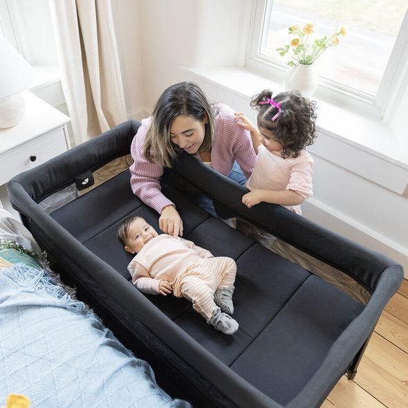 JOIE AMIGO™ 120 SHALE - CESTOVNÍ POSTÝLKY - SPINKÁNÍ