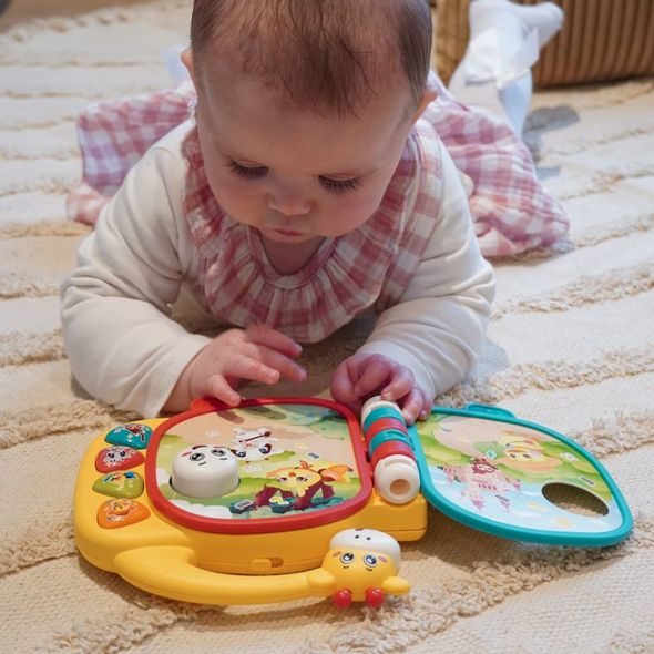 BO JUNGLE HUDEBNÍ KNÍŽKA GIRAFFE 12M+ - HRAČKY SE ZVUKY - PRO DĚTI