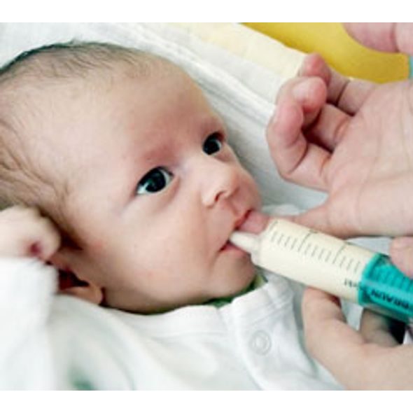 MEDELA FINGER - NÁSTAVEC NA INJEKČNÍ STŘÍKAČKU - NÁHRADNÍ DÍLY K ODSÁVAČKÁM - KRMENÍ