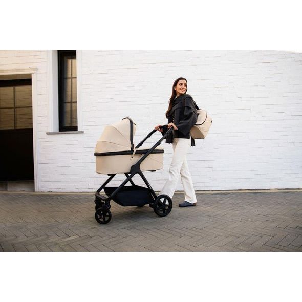 MOMI 2V1 GISELLE BÉŽOVÝ 2024 - DVOJKOMBINACE - KOČÁRKY A PŘÍSLUŠENSTVÍ