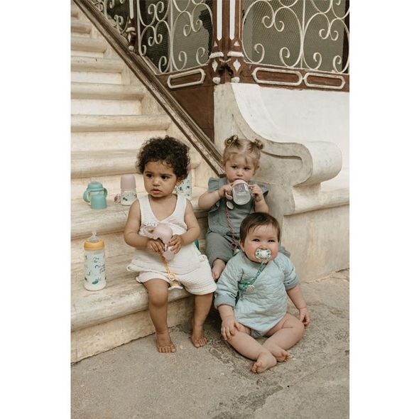 SUAVINEX SUAVINEX | KOJENECKÁ LÁHEV WALK ANATOMICKÁ M SILIKON 150 ML - KOJENECKÉ LAHVE - KRMENÍ