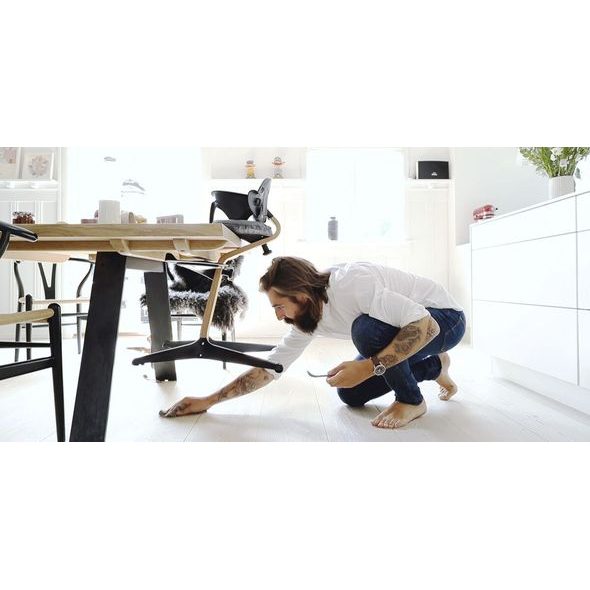 STOKKE® NOMI® NATURAL WOOD - JÍDELNÍ ŽIDLIČKY DŘEVĚNÉ - KRMENÍ