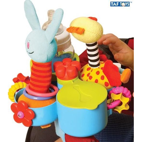 TAF TOYS DRŽÁK NA PITÍ OTOČNÝ NA KOČÁREK - DRŽÁKY NA PITÍ - KOČÁRKY A PŘÍSLUŠENSTVÍ