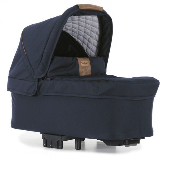 BAZAR EMMALJUNGA CHASSIS NXT90 BLACK OUTDOOR 2022 + KORBA OUTDOOR NAVY - BAZAR - OUTLET