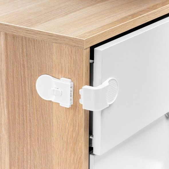 REER ZÁMEK NA DVEŘE A ŠUPLÍKY ROHOVÝ - BEZPEČNOST DĚTÍ V DOMÁCNOSTI - KOUPÁNÍ A ZDRAVÍ