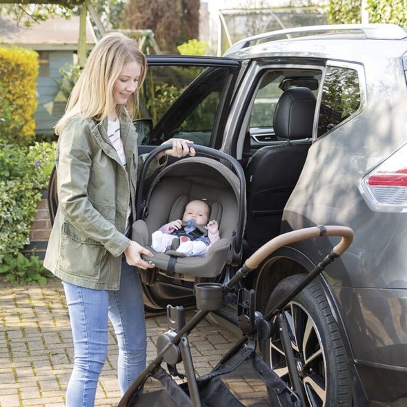 JOIE I-SNUG™ 2 SHALE - AUTOSEDAČKY 0-13KG - AUTOSEDAČKY A PŘÍSLUŠENSTVÍ