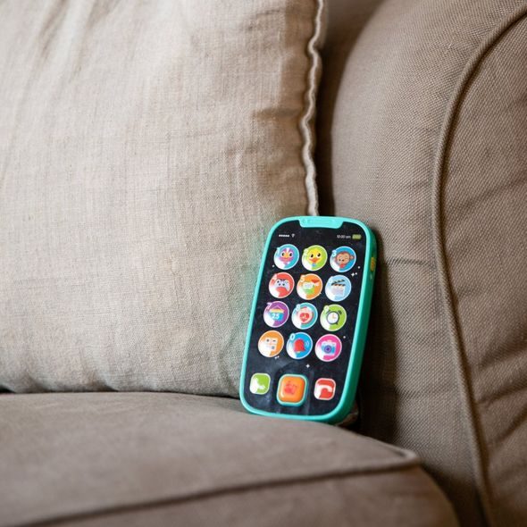 BO JUNGLE MOBILNÍ TELEFON B-MY FIRST SMART PHONE - AKTIVNÍ HRAČKY - PRO DĚTI