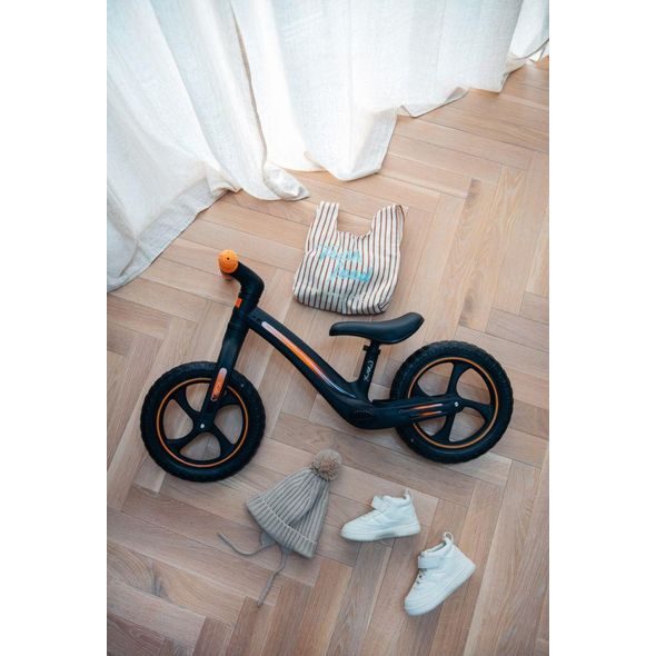 MOMI ODRÁŽEDLO MIZO ČERNÉ - DĚTSKÁ ODRÁŽEDLA - PRO DĚTI