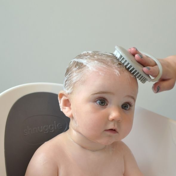 SHNUGGLE DĚTSKÝ KARTÁČ - ŽÍNKY A HOUBIČKY - KOUPÁNÍ A ZDRAVÍ