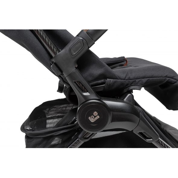 MAXI-COSI OSLO CARBON KOČÁREK ESSENTIAL BLACK - KOČÁRKY DO LETADLA - KOČÁRKY A PŘÍSLUŠENSTVÍ