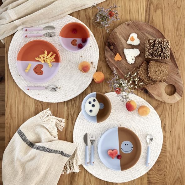 LÄSSIG BOWL SILICONE HAPPY RASCALS HEART LAVENDER - MISKY, TALÍŘKY A PODLOŽKY - KRMENÍ