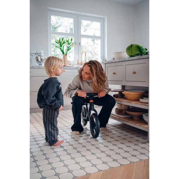 MOMI ODRÁŽEDLO MIZO ČERNÉ - DĚTSKÁ ODRÁŽEDLA - PRO DĚTI