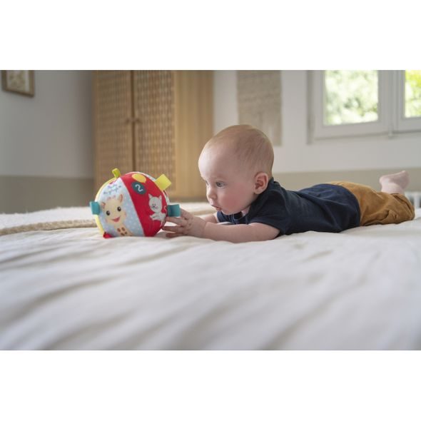 VULLI MŮJ PRVNÍ MÍČ ŽIRAFA SOPHIE - MALÉ HRAČKY DO RUČIČKY - PRO DĚTI