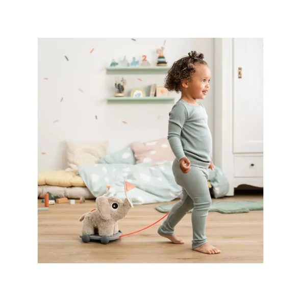 DONE BY DEER TAHACÍ HRAČKA NA KOLEČKÁCH ELPHEE - PÍSKOVÁ - TAHACÍ A TLAČÍCÍ - PRO DĚTI