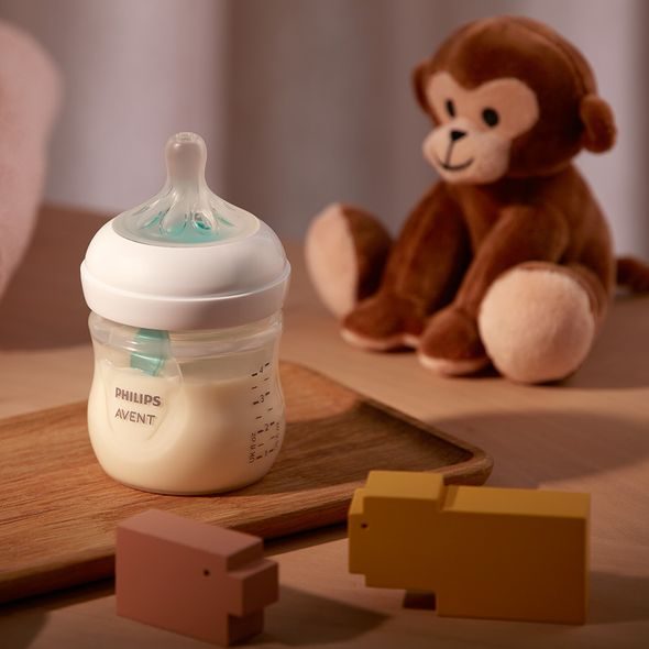 PHILIPS AVENT LÁHEV NATURAL RESPONSE S VENTILEM AIRFREE 125 ML, 0M+ - KOJENECKÉ LAHVE - KRMENÍ