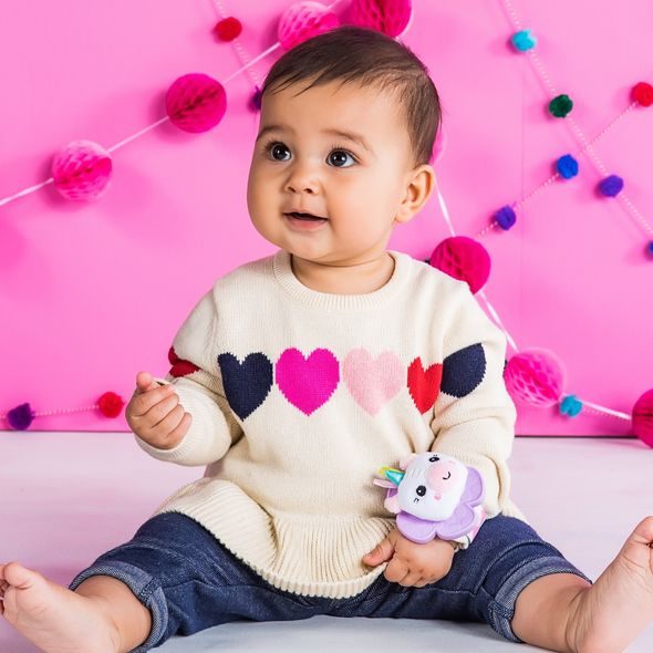 BRIGHT STARTS CHRASTÍTKO S KOUSÁTKEM NA RUKU 2 KS JEDNOROŽEC/LAMA 0M+ - KOUSÁTKA - PRO DĚTI