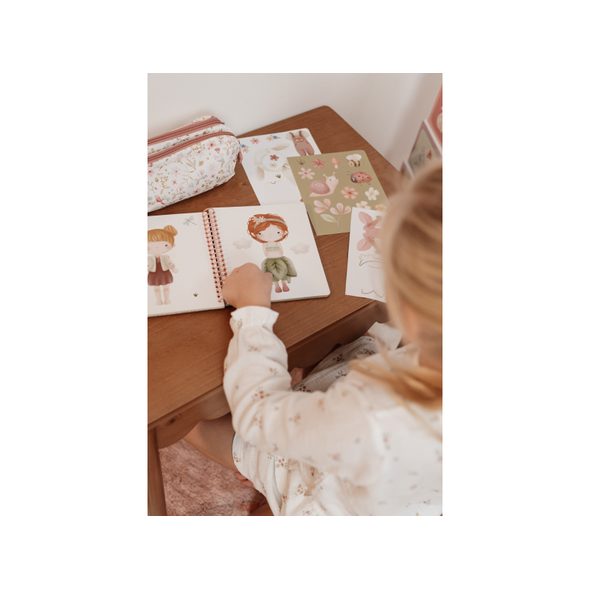 LITTLE DUTCH KNIHA OBLÉKACÍ SE SAMOLEPKAMI FAIRY GARDEN - KNÍŽKY PRO NEJMENŠÍ - PRO DĚTI