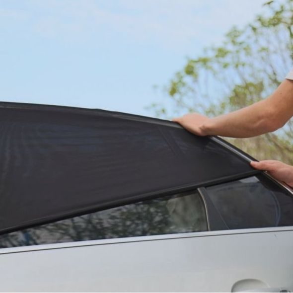 EZIMOOV NAVLÉKACÍ SLUNEČNÍ CLONA EZI SUN SOCKS 2KS - SLUNEČNÍ ROLETY A CLONY - AUTOSEDAČKY A PŘÍSLUŠENSTVÍ