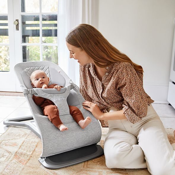 ERGOBABY EVOLVE LEHÁTKO LIGHT GREY - LEHÁTKA A HOUPADLA - SPINKÁNÍ