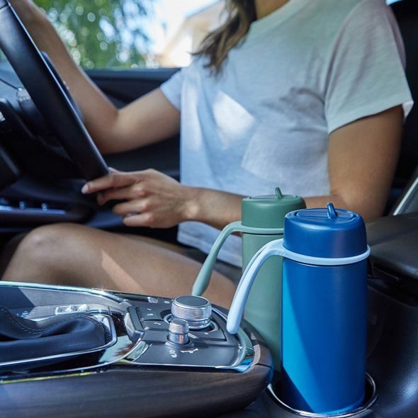 B.BOX NEREZOVÁ TERMOLAHEV S BRČKEM 690 ML - OLIVE - TERMOOBALY A TERMOSKY - KRMENÍ