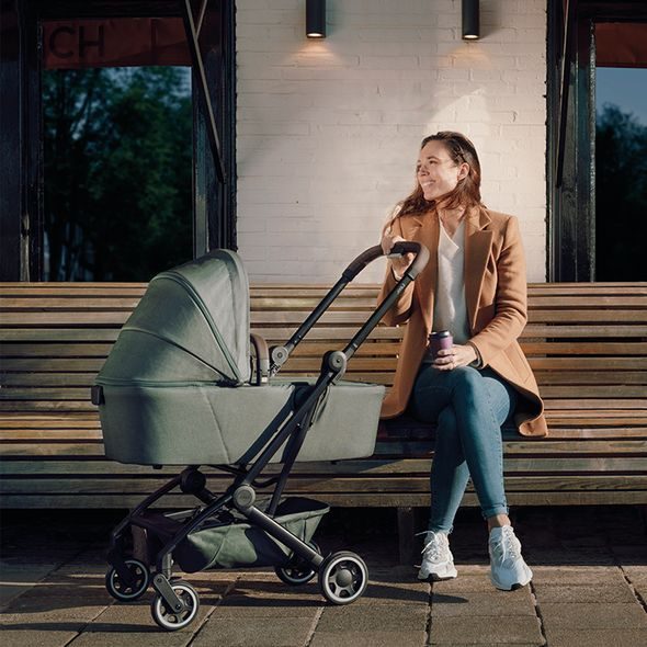 JOOLZ AER HLUBOKÝ DÍL - KORBIČKY - KOČÁRKY A PŘÍSLUŠENSTVÍ