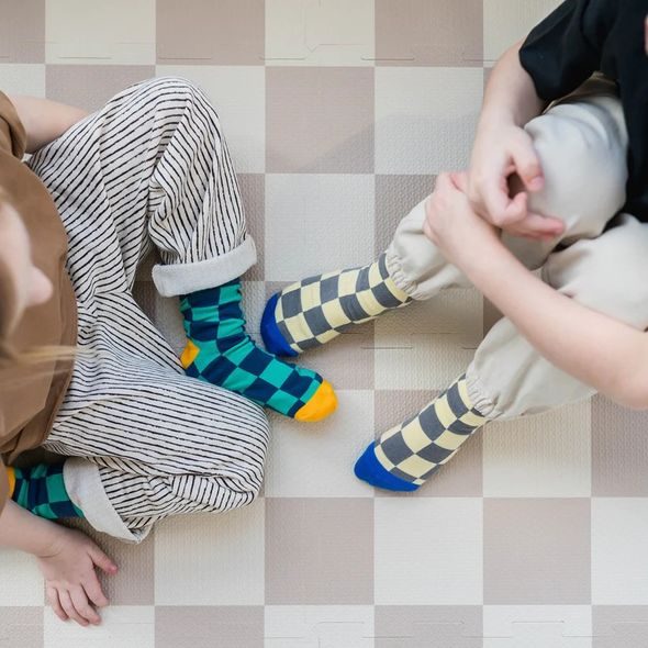 3 SPROUTS PĚNOVÁ HRACÍ PODLOŽKA CHECKERBOARD/BEIGE - HRACÍ PODLOŽKY NA ZEM - SPINKÁNÍ