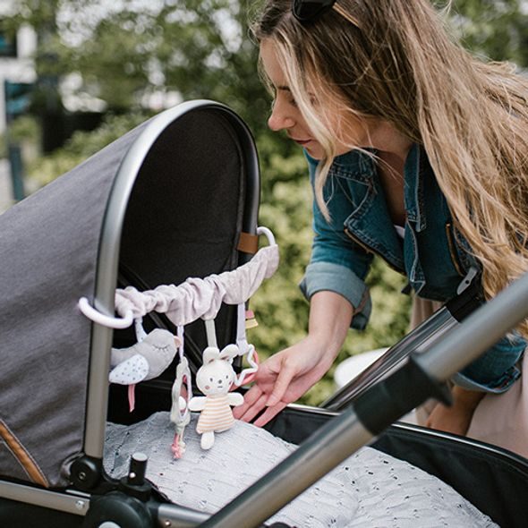 BABYONO HRAZDIČKA ZÁVĚSNÁ NATURE 0M+ - HRAČKY K ZAVĚŠENÍ - PRO DĚTI