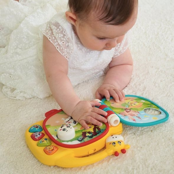 BO JUNGLE HUDEBNÍ KNÍŽKA GIRAFFE 12M+ - HRAČKY SE ZVUKY - PRO DĚTI