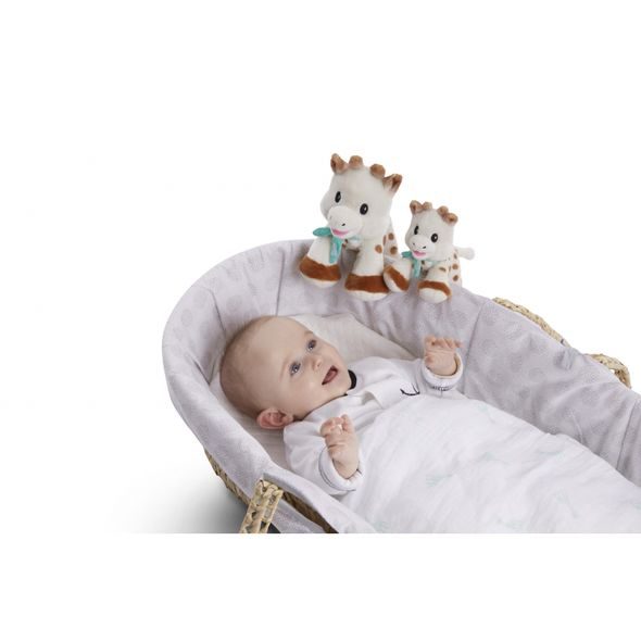 VULLI MALÁ PLYŠOVÁ ŽIRAFA SOPHIE, 14 CM - PLYŠOVÁ ZVÍŘATA - PRO DĚTI