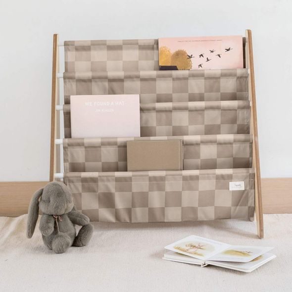 3 SPROUTS STOJAN NA KNÍŽKY RECYCLED CHECKERBOARD/BEIGE - DEKORACE A POLIČKY - SPINKÁNÍ