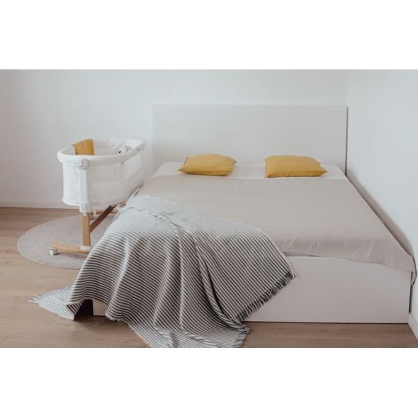 PETITE&MARS POSTÝLKA DĚTSKÁ POLOHOVATELNÁ S FUNKCÍ KOLÉBKY GLORY 2V1 MOCHA BEIGE - KOŠÍKY A KOLÉBKY - SPINKÁNÍ