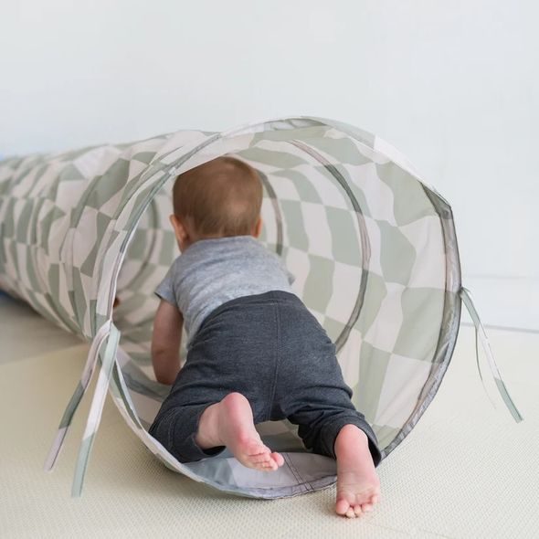 3 SPROUTS DĚTSKÝ TUNEL RECYCLED CHECKERBOARD GREEN - ZAHRADNÍ DOMKY - PRO DĚTI