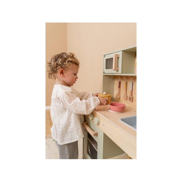 LITTLE DUTCH KUCHYŇKA DŘEVĚNÁ MINT S MIKROVLNKOU - JAKO MAMINKA - PRO DĚTI