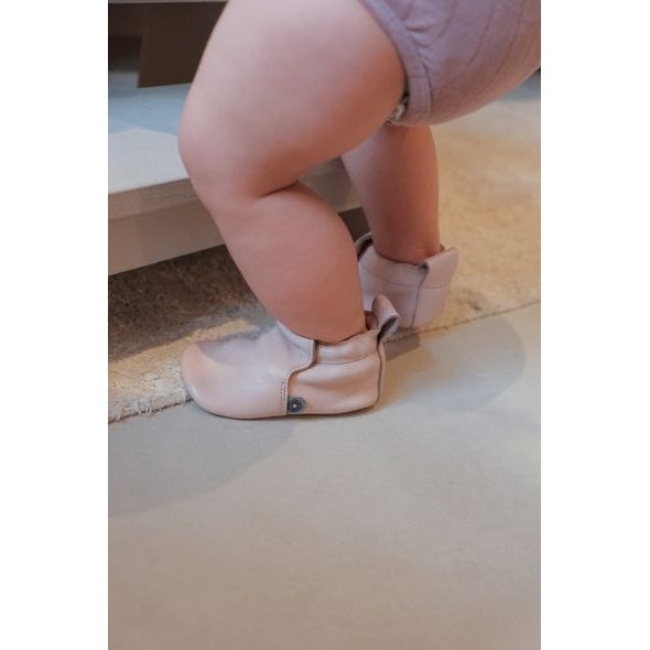 LODGER KOŽENÉ CAPÁČKY POWDER 15 - 18 MĚSÍCŮ - KOJENECKÉ CAPÁČKY - PRO DĚTI