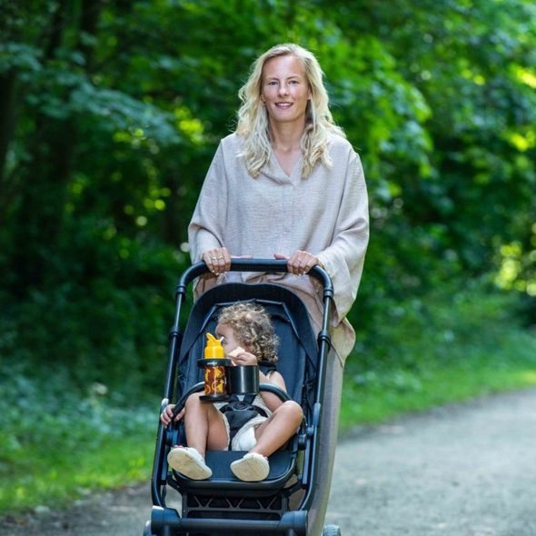 DOOKY DRŽÁK NÁPOJŮ CUP AND SNACK HOLDER - DRŽÁKY NA PITÍ - KOČÁRKY A PŘÍSLUŠENSTVÍ