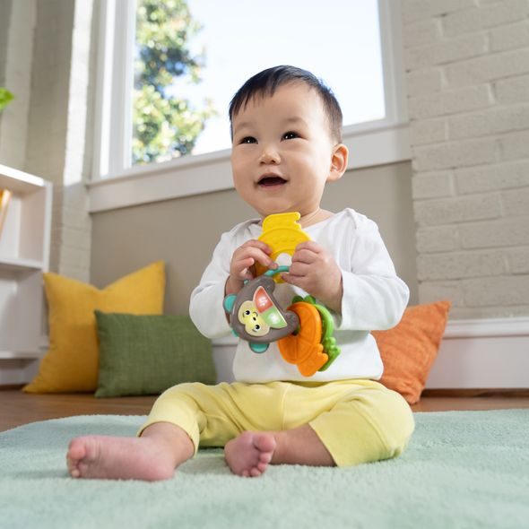 BRIGHT STARTS HRAČKA HUDEBNÍ KLÍČE MONKEYS™ 6M+ - MOTORICKÉ A HUDEBNÍ - PRO DĚTI