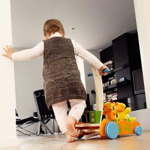 BABYMOOV DŘEVĚNÉ CHODÍTKO - CHODÍTKA - PRO DĚTI