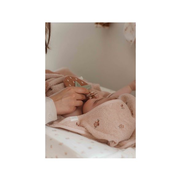 LITTLE DUTCH PŘÍVĚSEK NA ŠIDÍTKO JAHODA - ŠIDÍTKA A DOPLŇKY - KRMENÍ