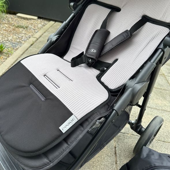 PINKIE PODLOŽKA DO KOČÁRKU LABEL GREY/BLACK - PODLOŽKY DO KOČÁRKU - KOČÁRKY A PŘÍSLUŠENSTVÍ